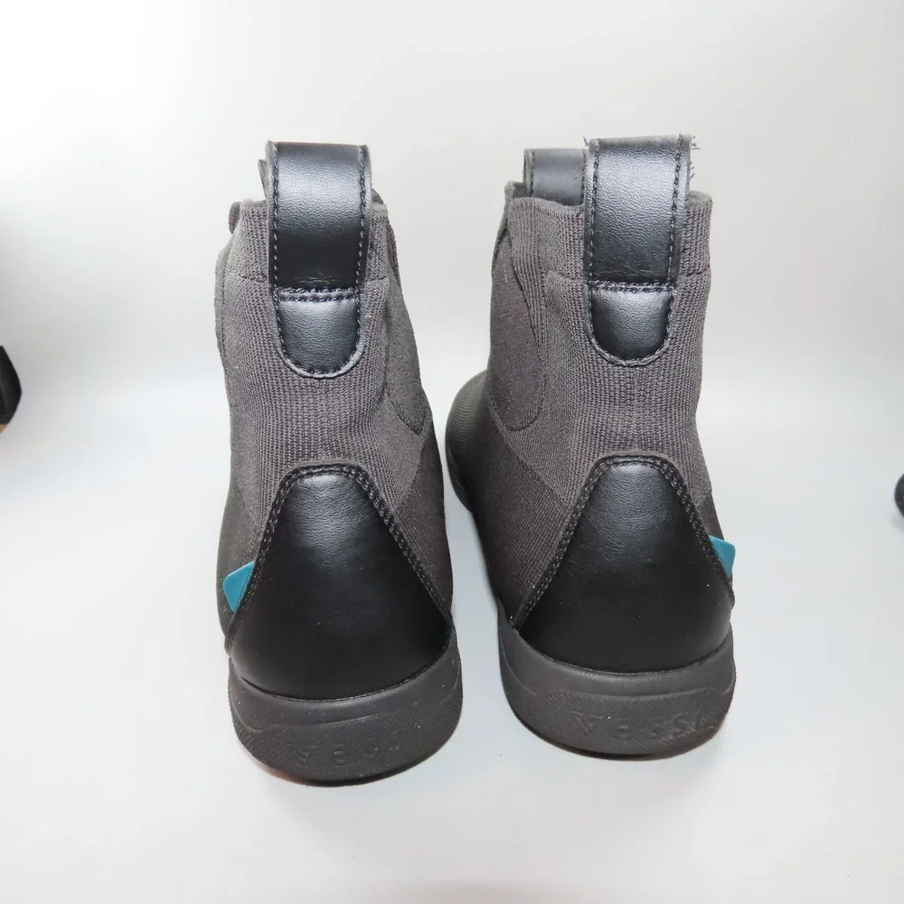 Vessi Weekend Chelsea Mens Size 10 Waterproof Shoes Asphalt Black